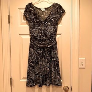 Lightweight jersey a-line dress